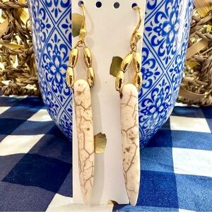 Cream Dyed Stone Earrings